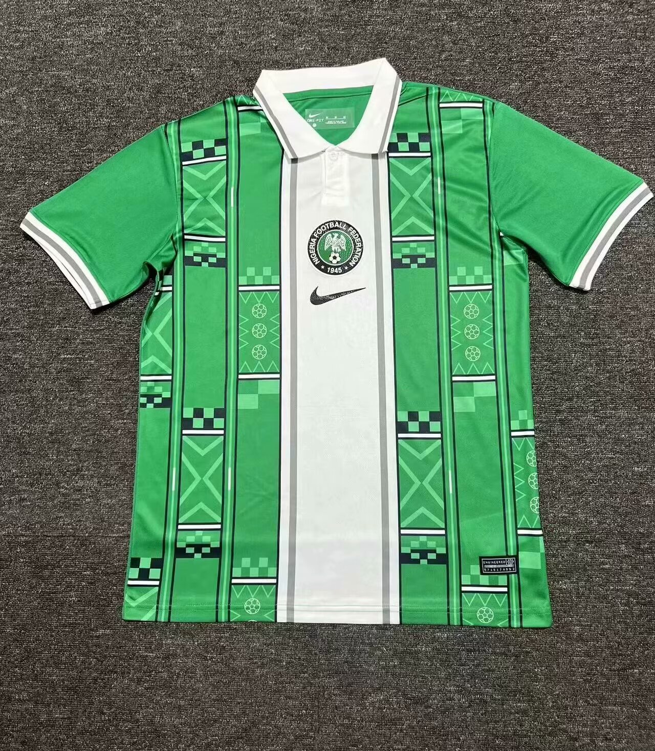 Fans Version 24/25 Nigeria home