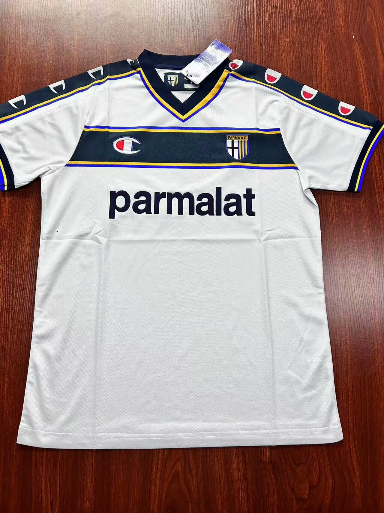  Retro Version 02/03 Parma Away
