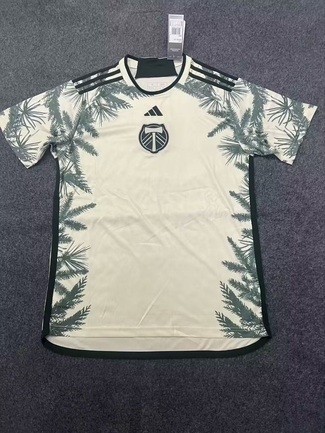 Fans Version 24/25 Portland away