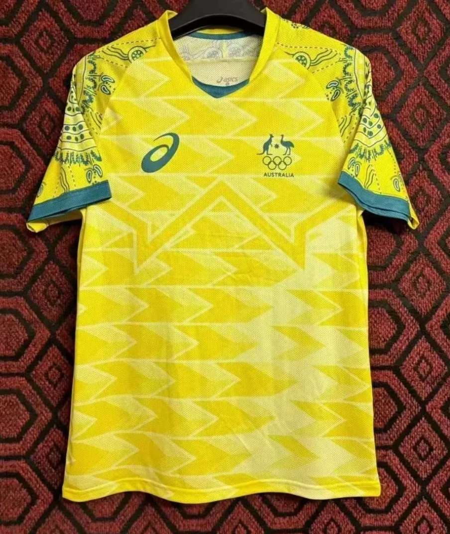 Fans Version 24/25 Australia home
