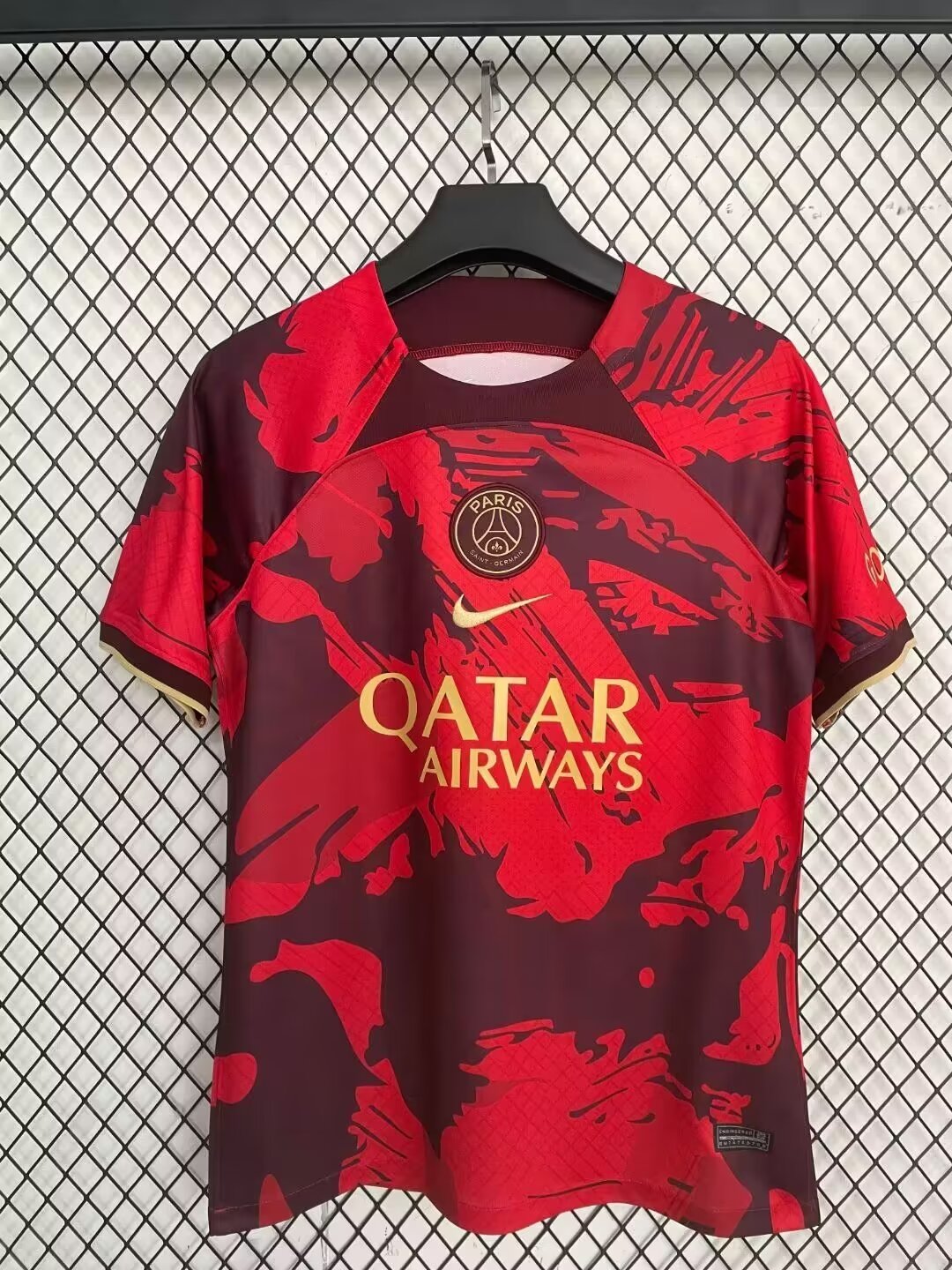 Fans Version 24/25 PSG training clothes red