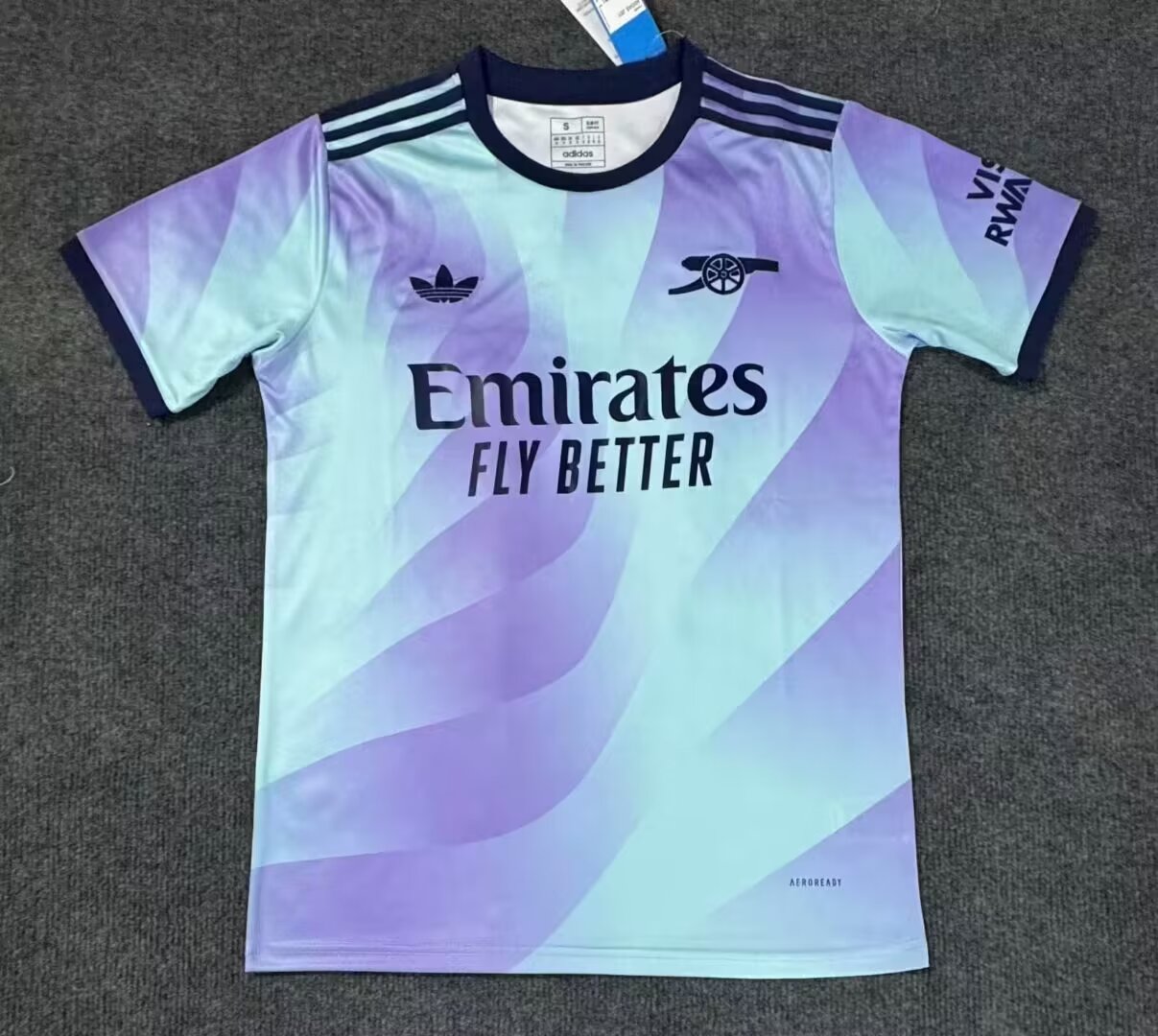 Fans Version 24/25  Arsenal third away