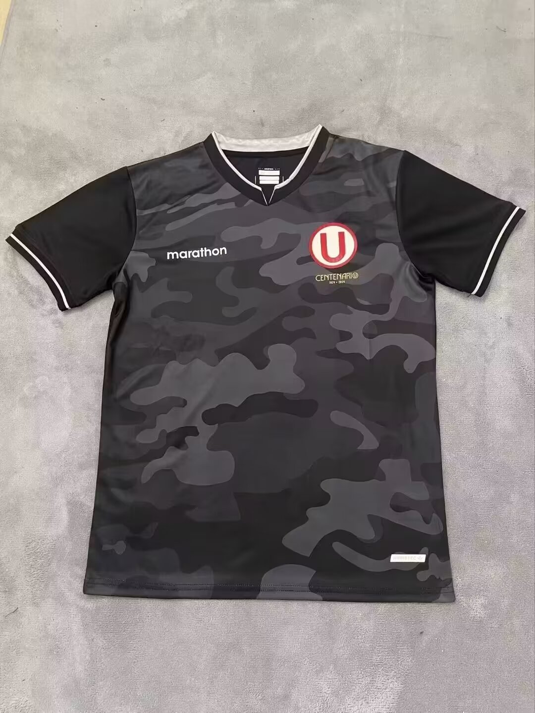 Fans Version 24/25 Peru third away