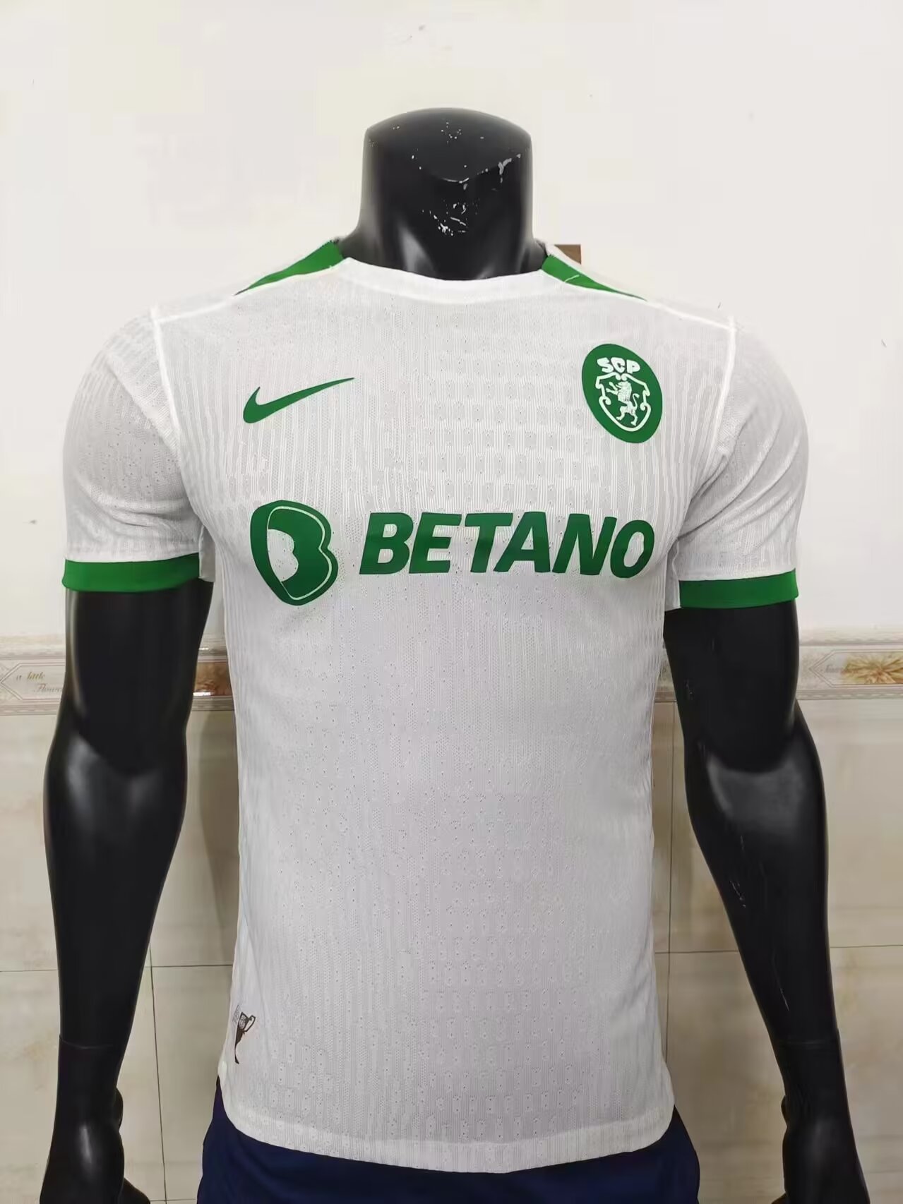 Player Version 24/25 Lisbon Away