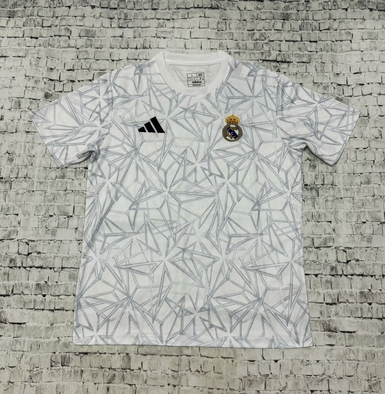 Fans Version 24/25 Real Madrid training wear