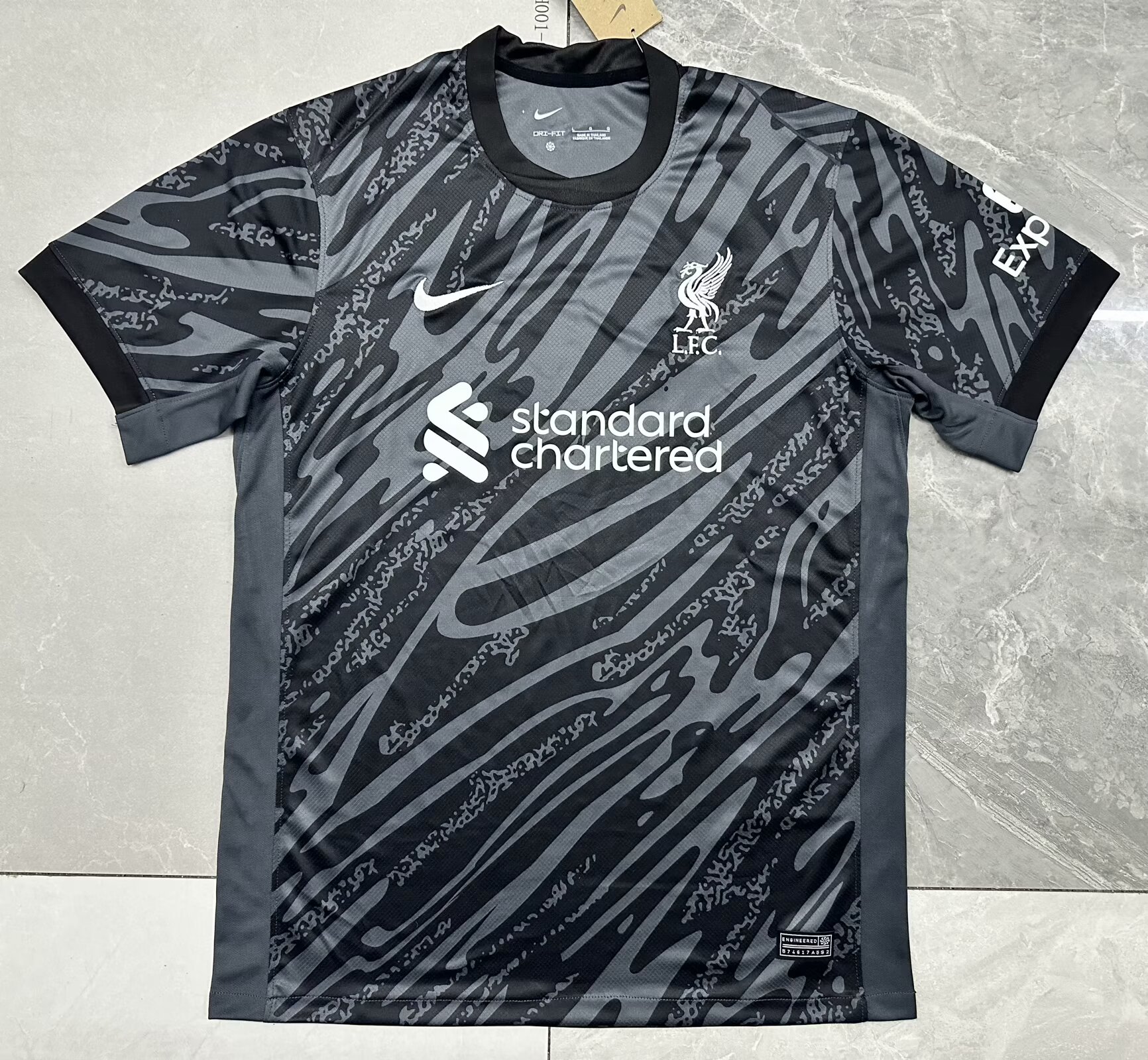 Fans Version 24/25 Liverpool goalkeeper