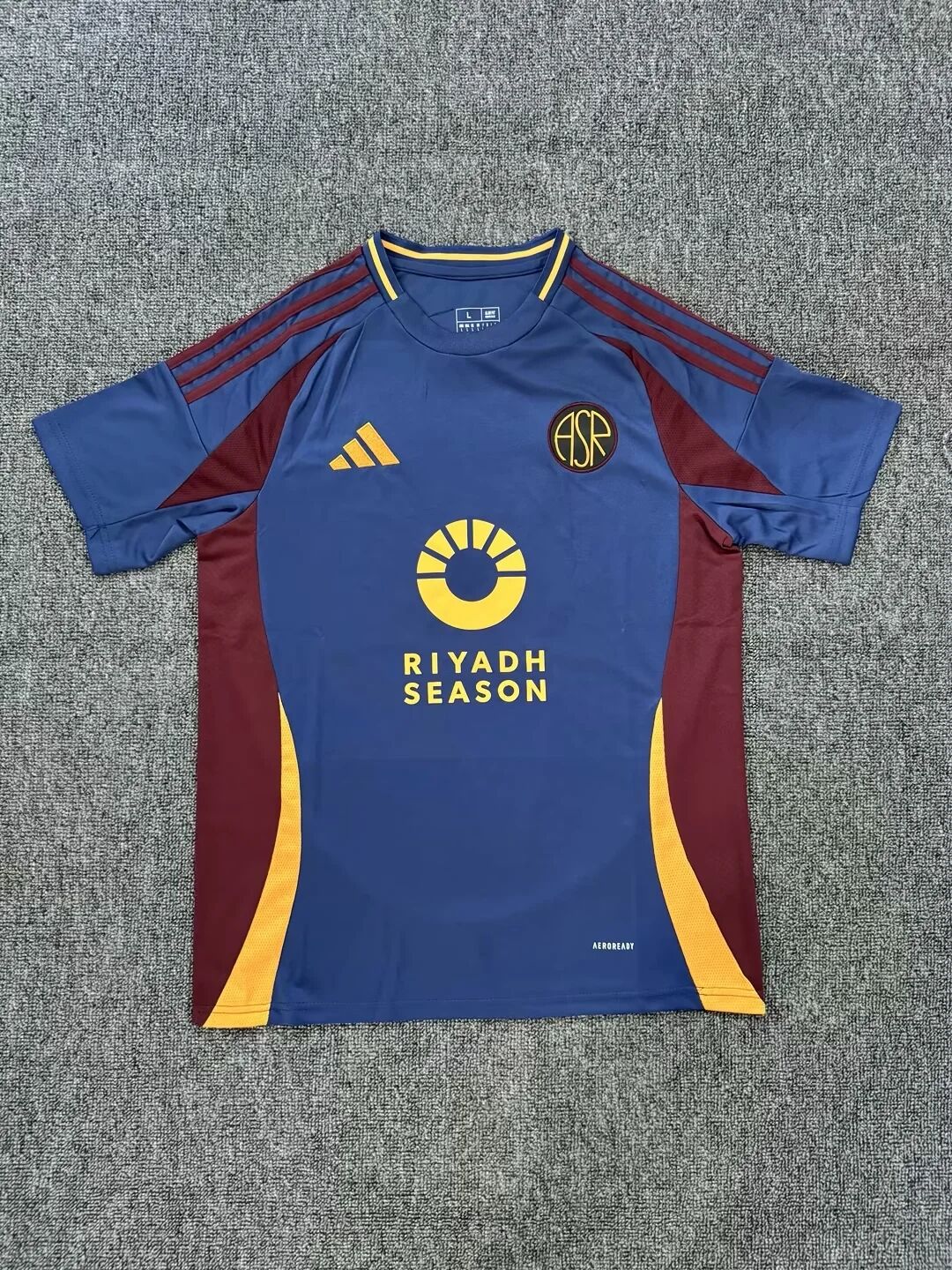 Fans Version 24/25 Roma away