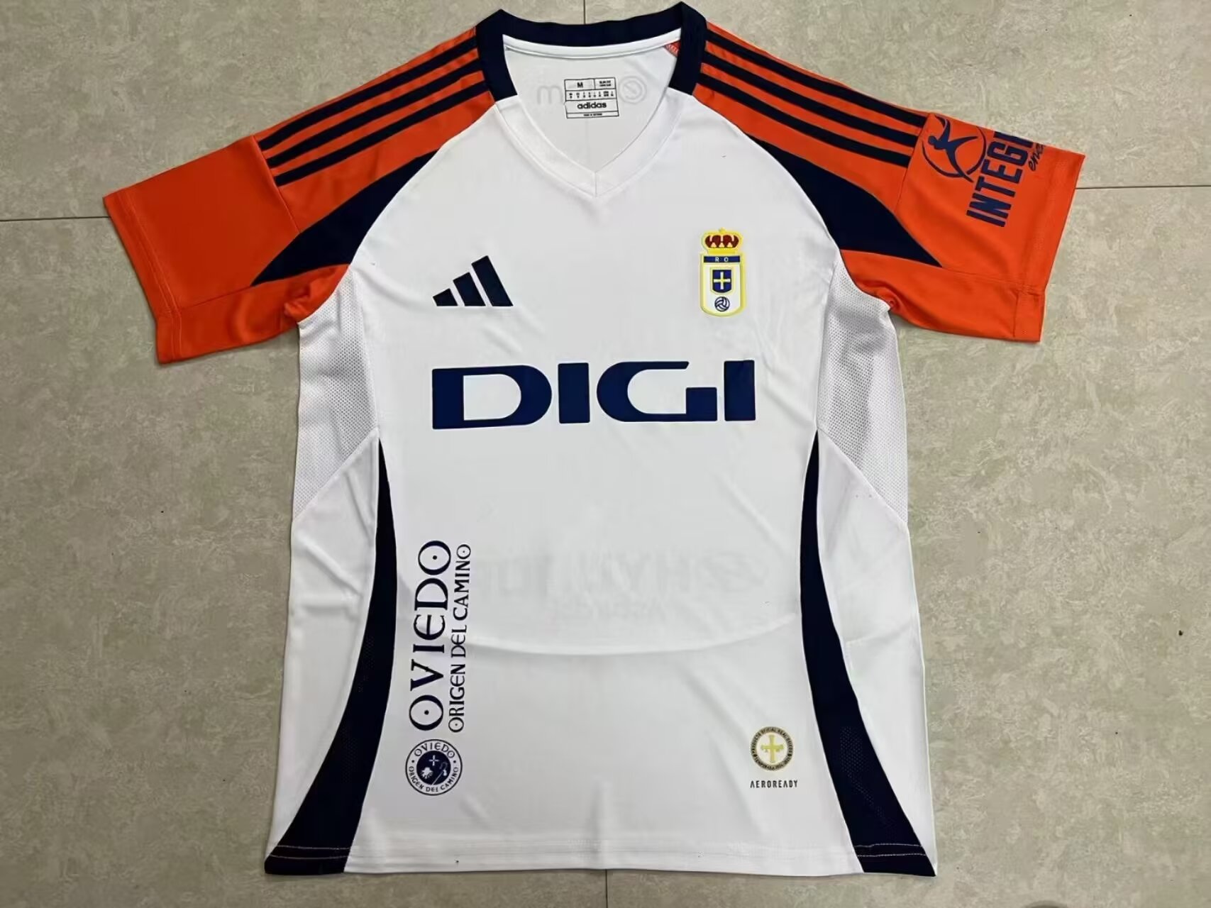 Fans Version 24/25 Real Oviedo away