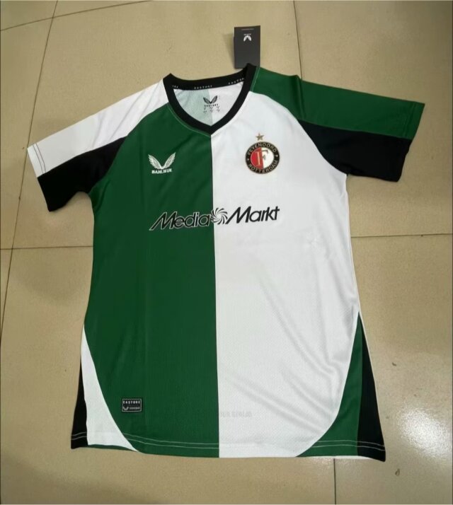 Fans Version 24/25 Feyenoord Third Away