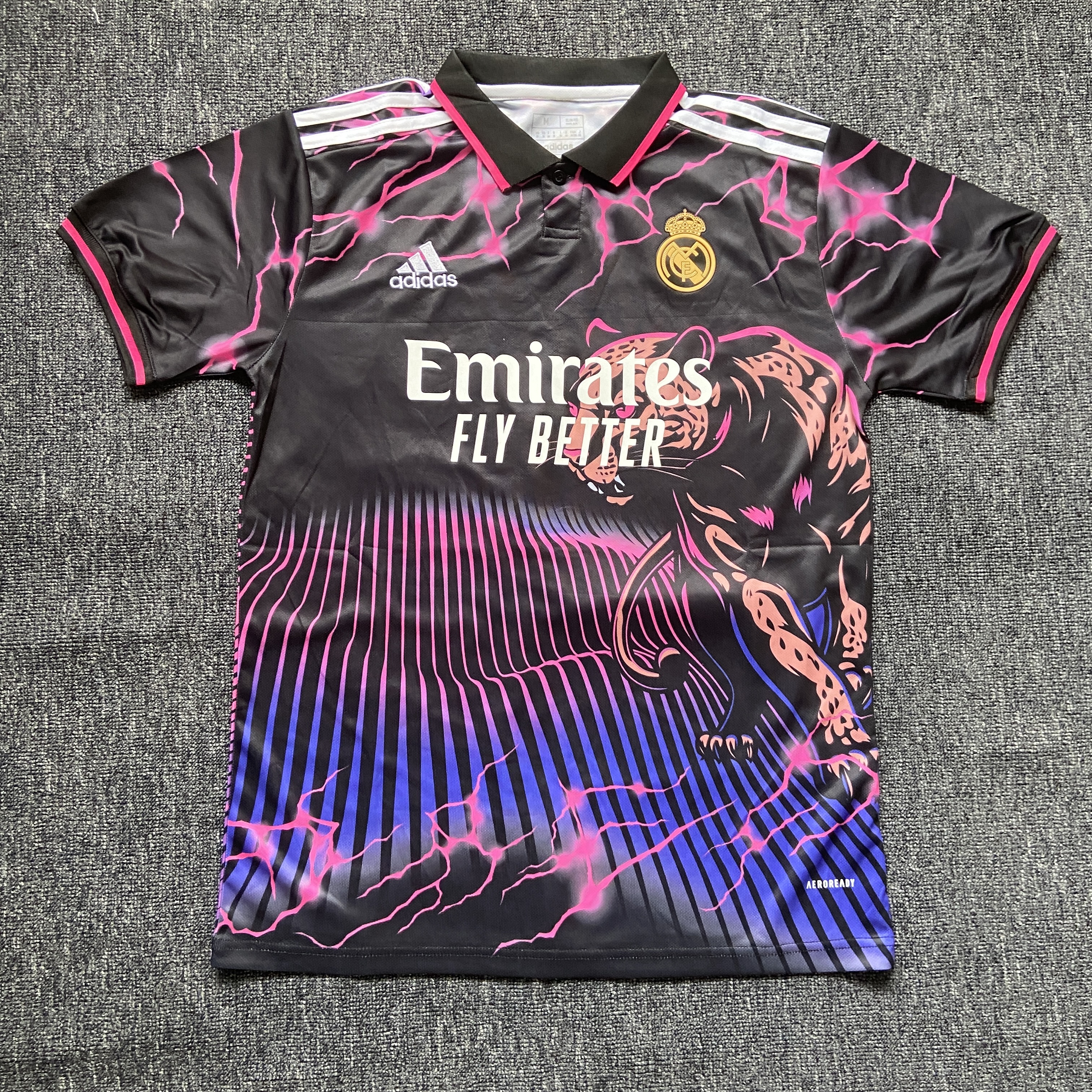 Fans Version 24∕25 Real Madrid special