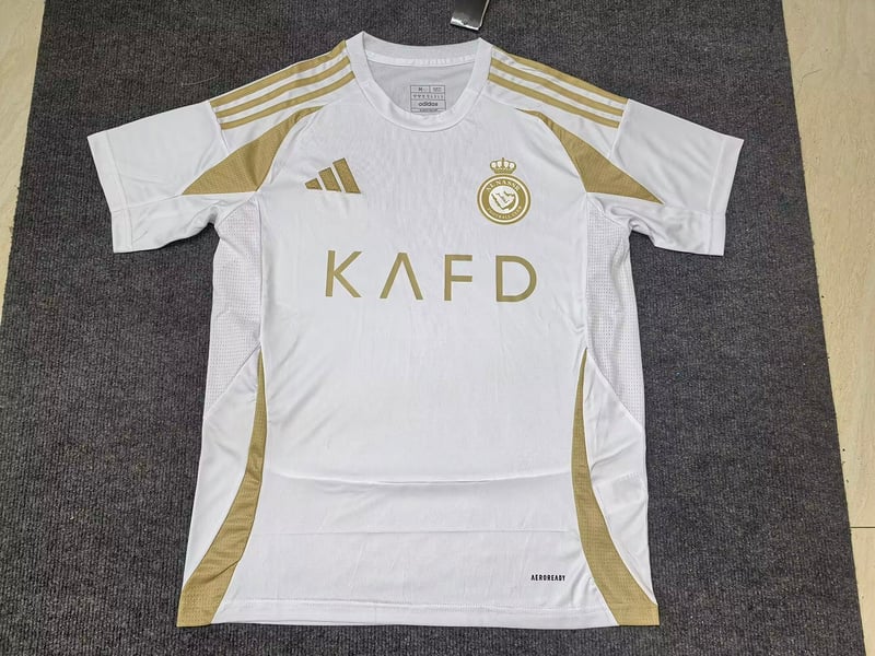 Fans Version 24/25 Al Nassr third away