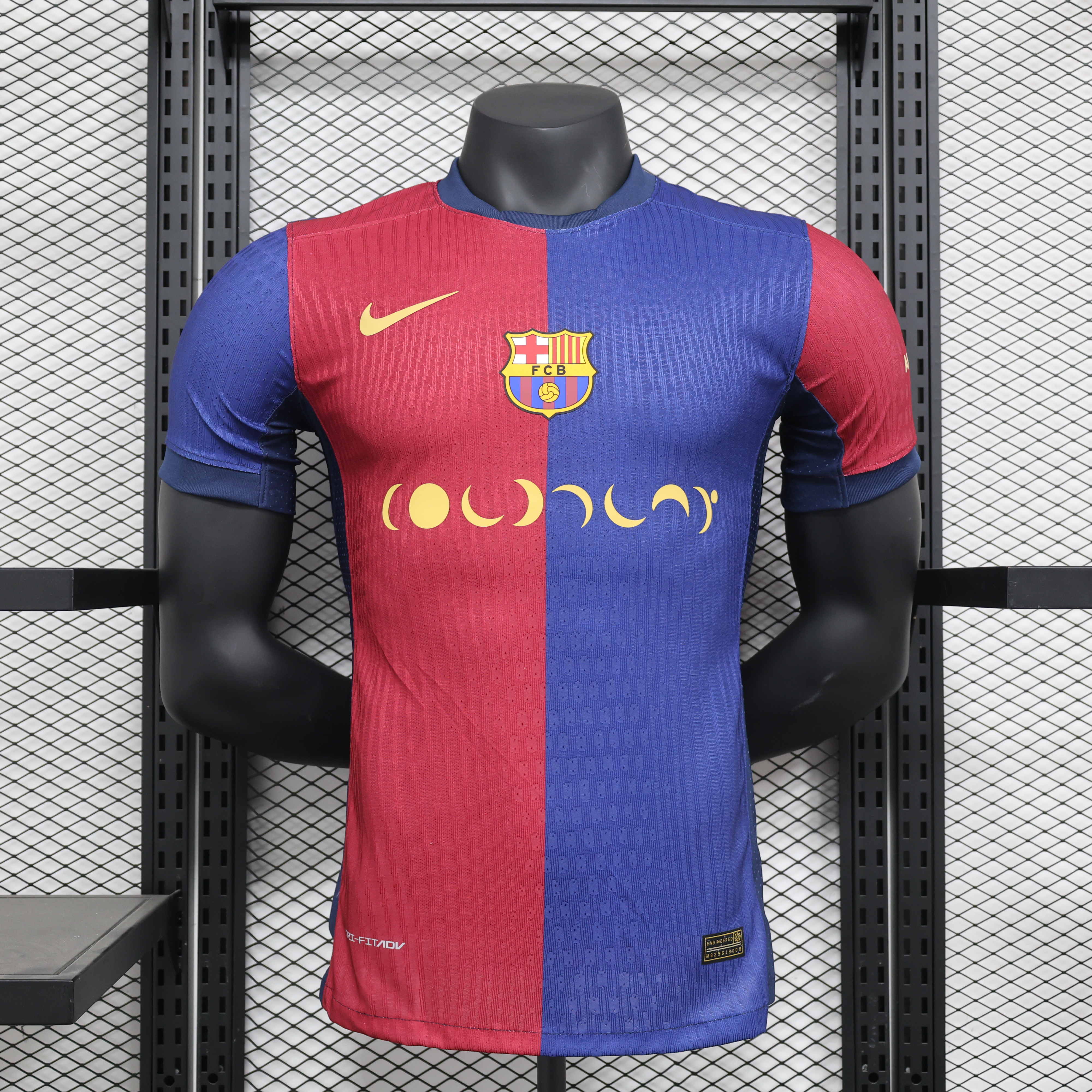 Player Version 24/25 Barcelona home Coldplay Band Special Edition