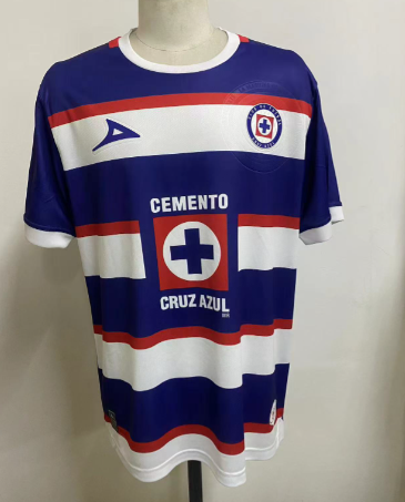 Player Version 24/25 Cruz Azul goalkeeper