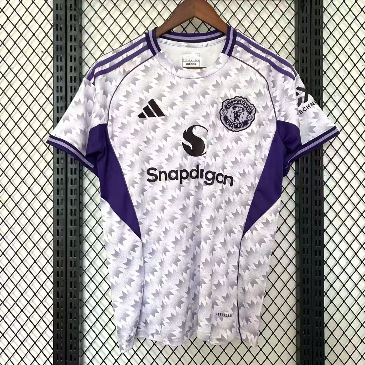 Player Version 25/26  Manchester United Away