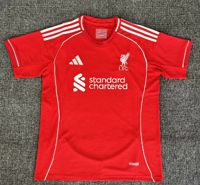Fans Version 25/26 liverpool hmoe