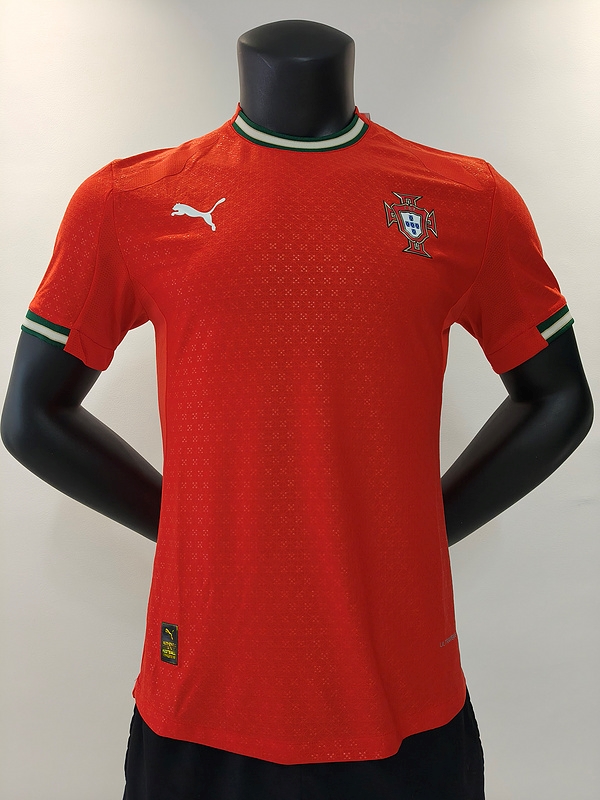 25/26 Player Version Portugal home