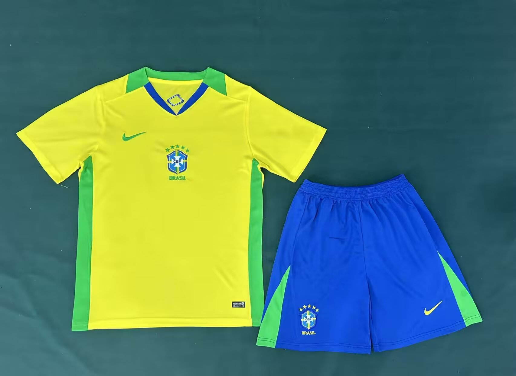 25/26 Brazil Adults kits home