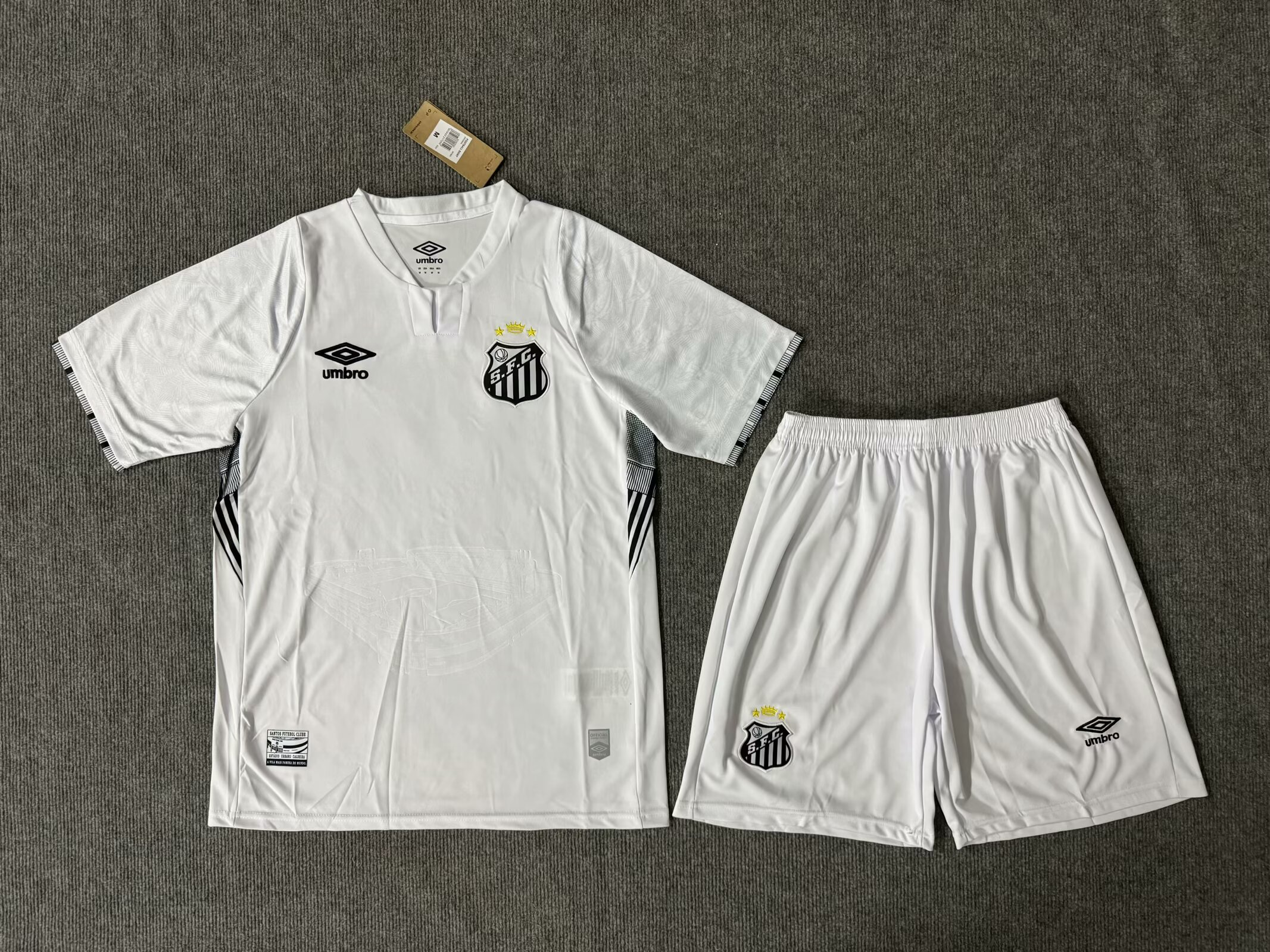 25/26  Santos Adults kits home 