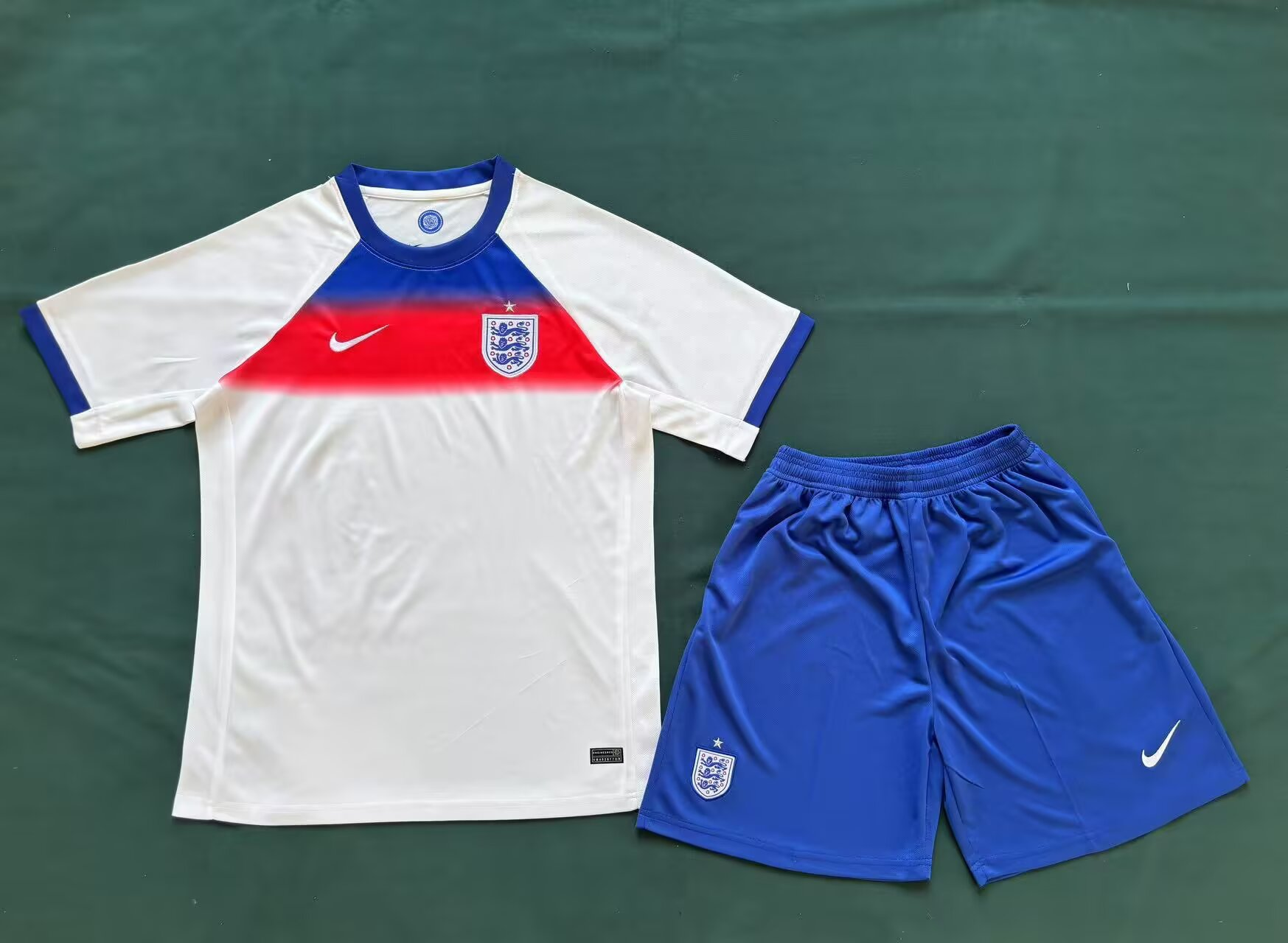 25/26 England Adults kits home