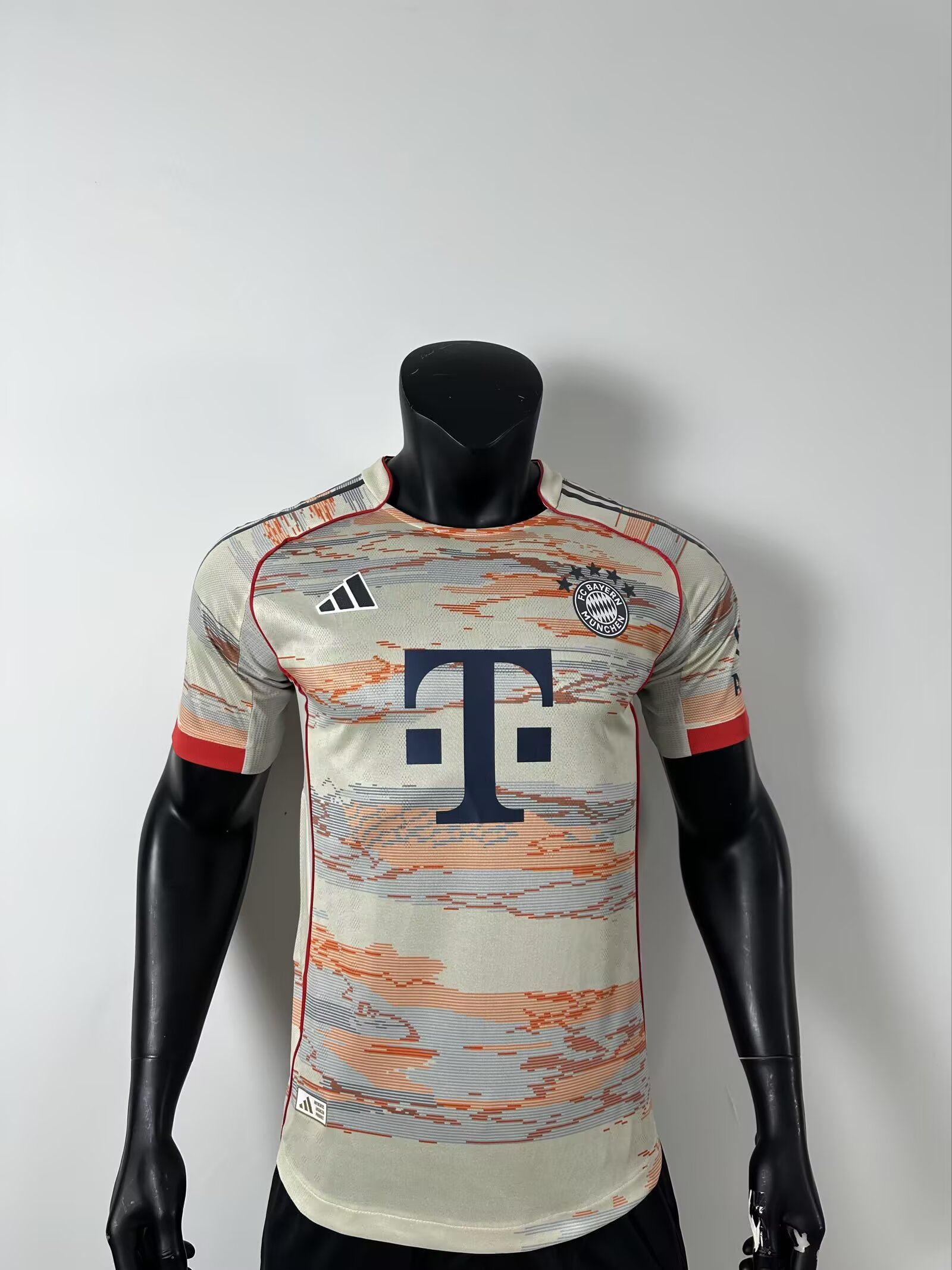 player version 25/26  Bayern Munchen away