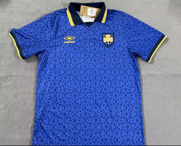 Fan version 25/26 Hibernian blue away