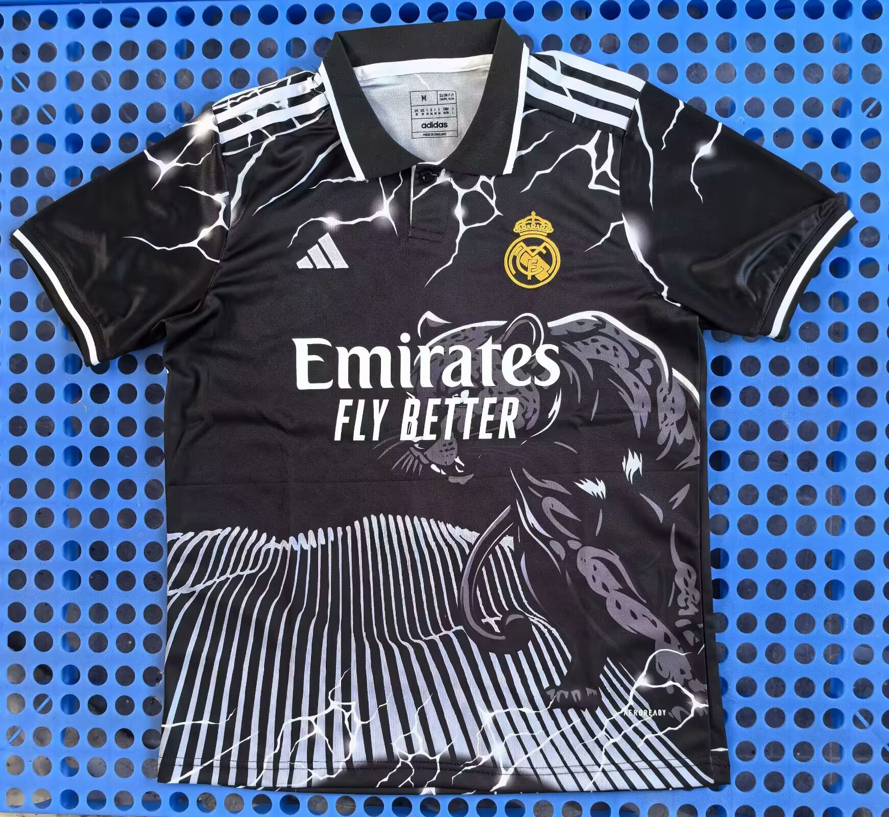 Fan version 25/26 Real Madrid  special version
