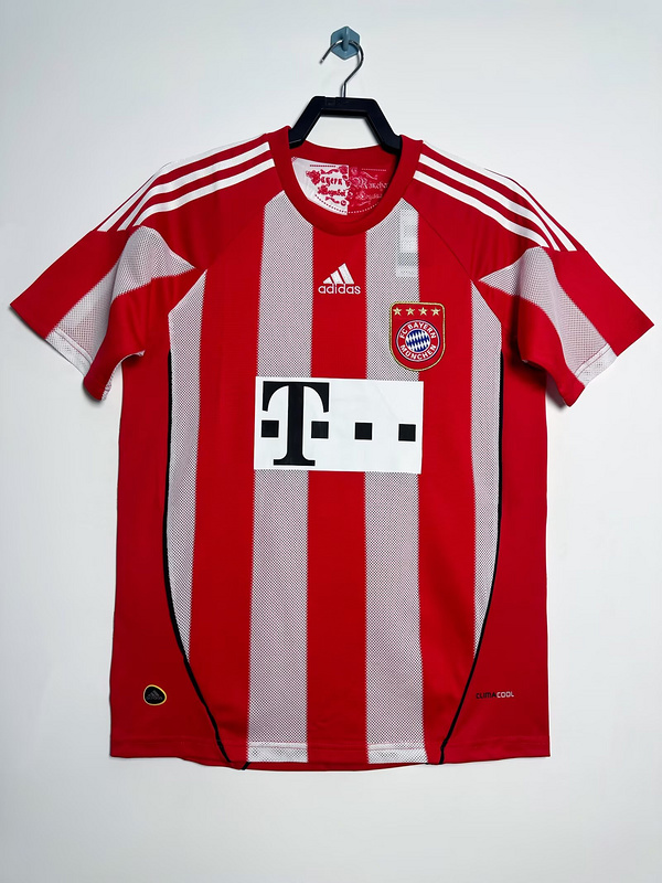 2010/11 retro  Bayern Munchen home