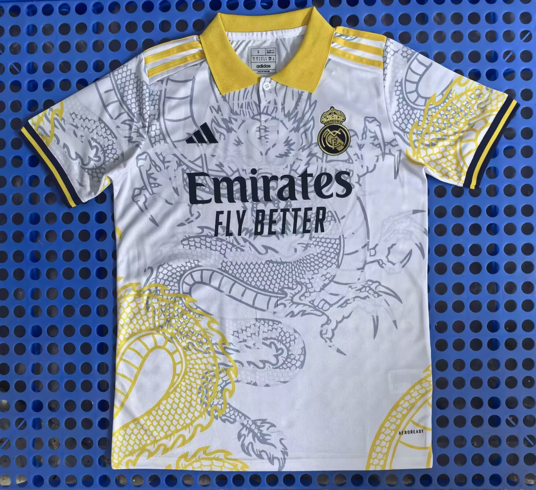Fans Version 25/26Real Madrid Lion Tank White Special Edition
