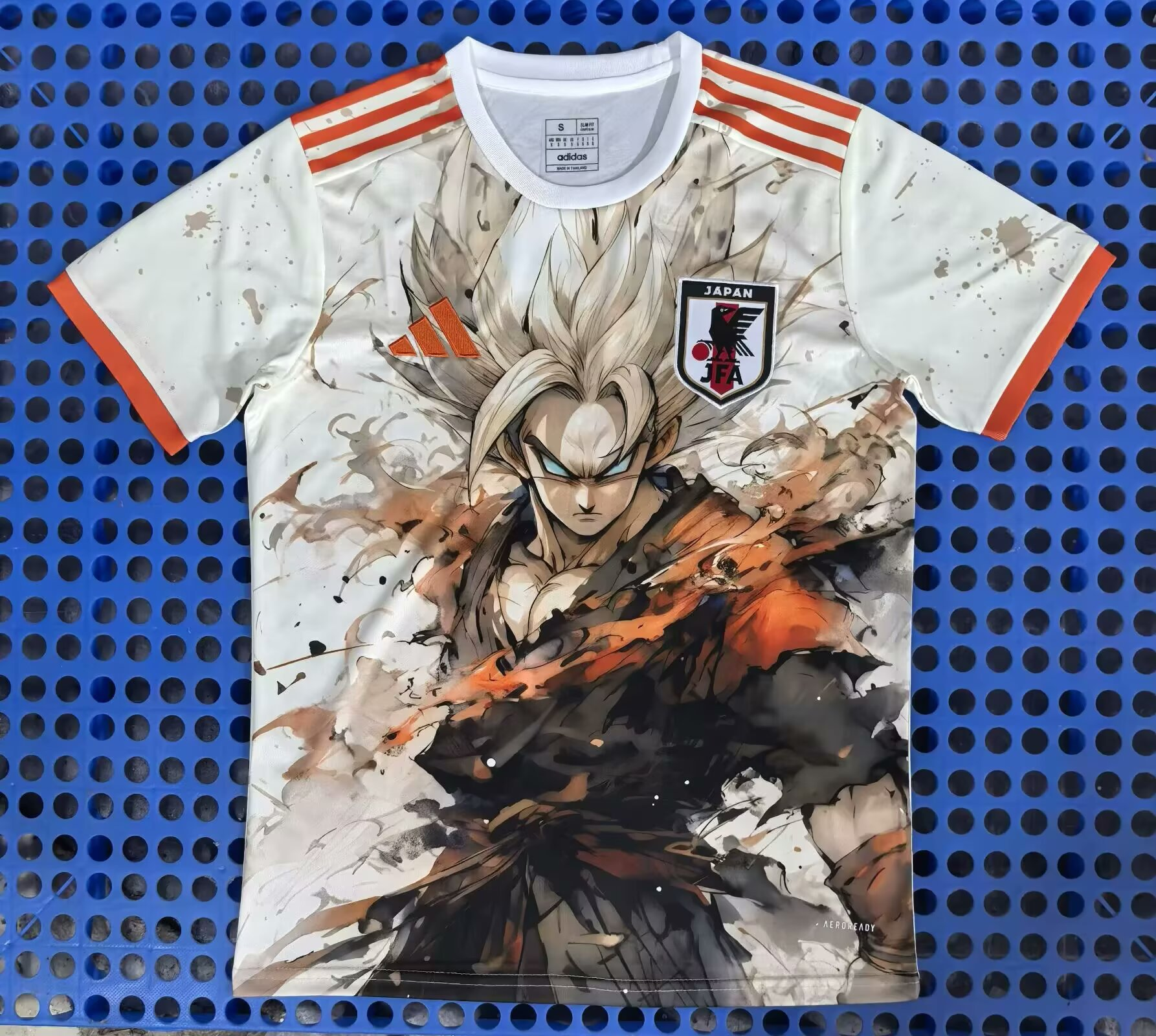 Fans Version 25/26Japanese Goku Orange Saiyan White 