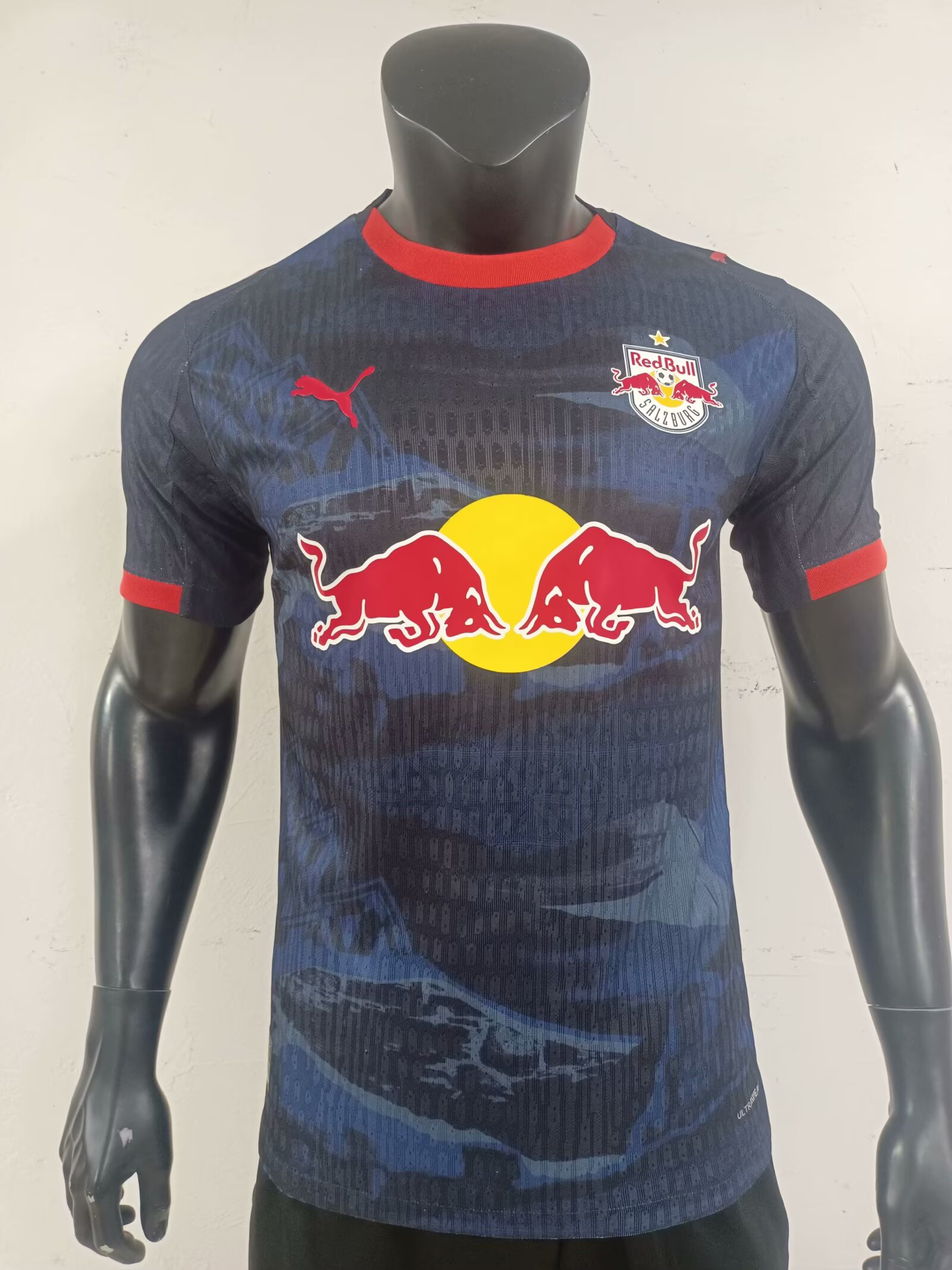 25/26Salzburg Red Bull away player version