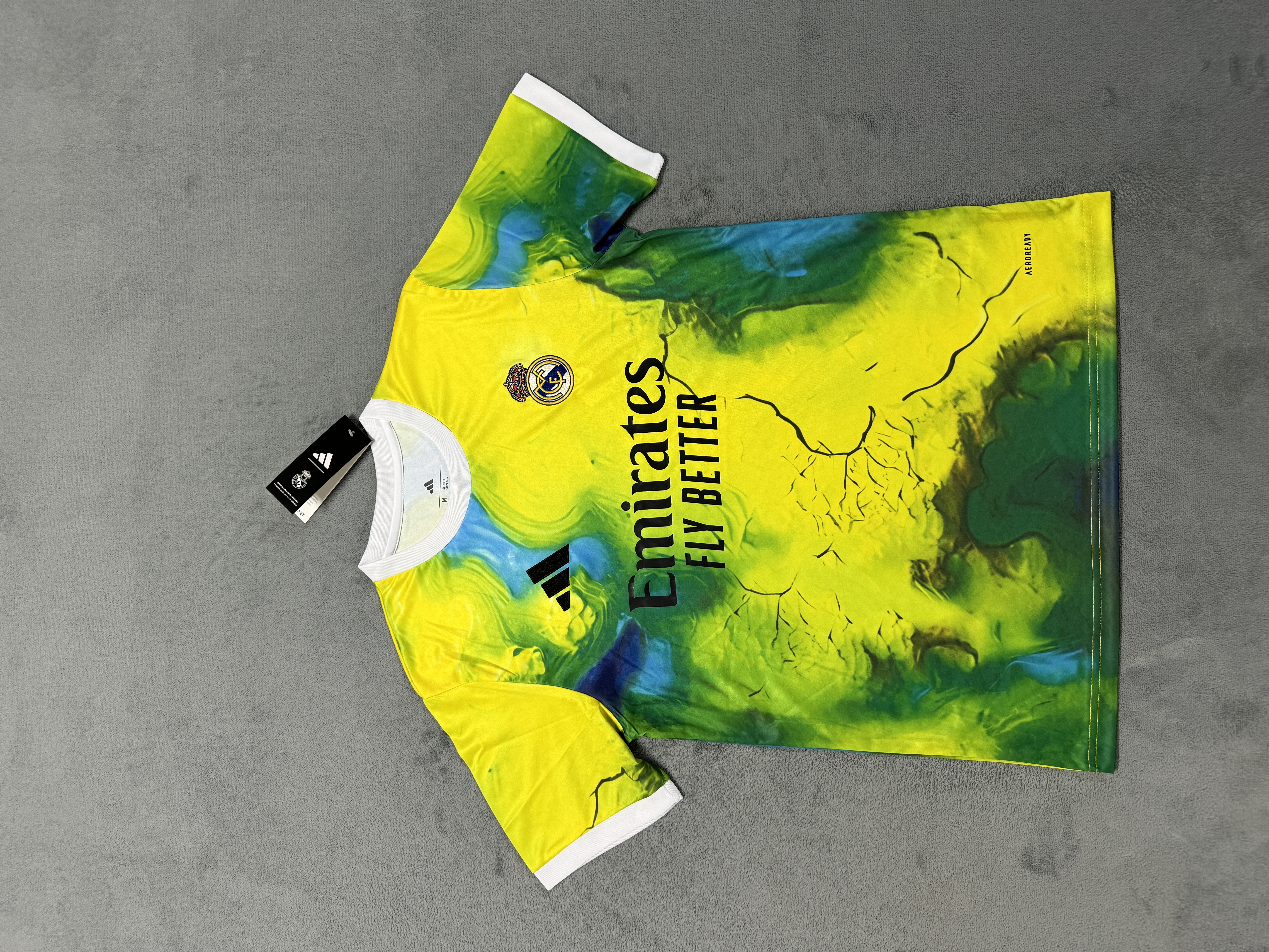 Fans Version 25/26Real Madrid Special Edition Yellow Green