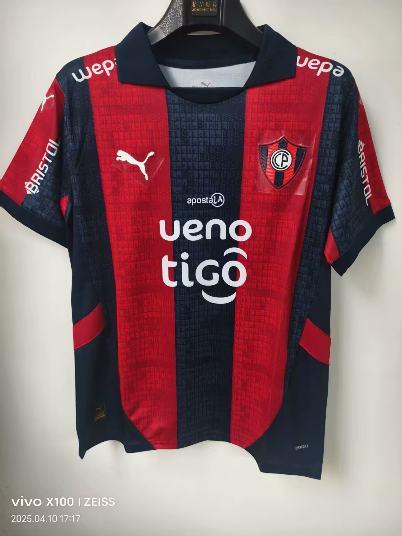 Fans Version 2526Paraguay Poteno Hills home