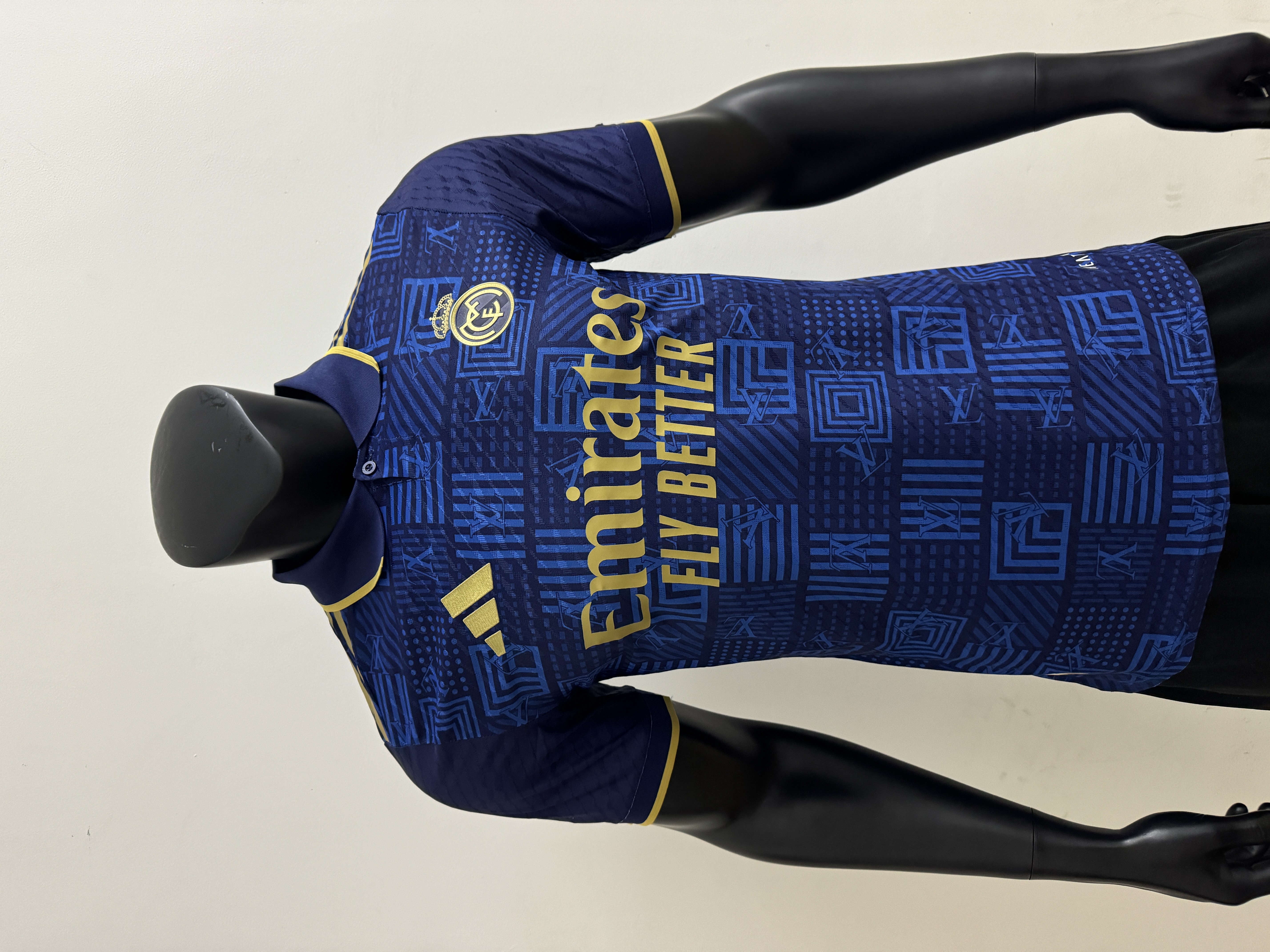 2526Real Madrid LV joint lapel player