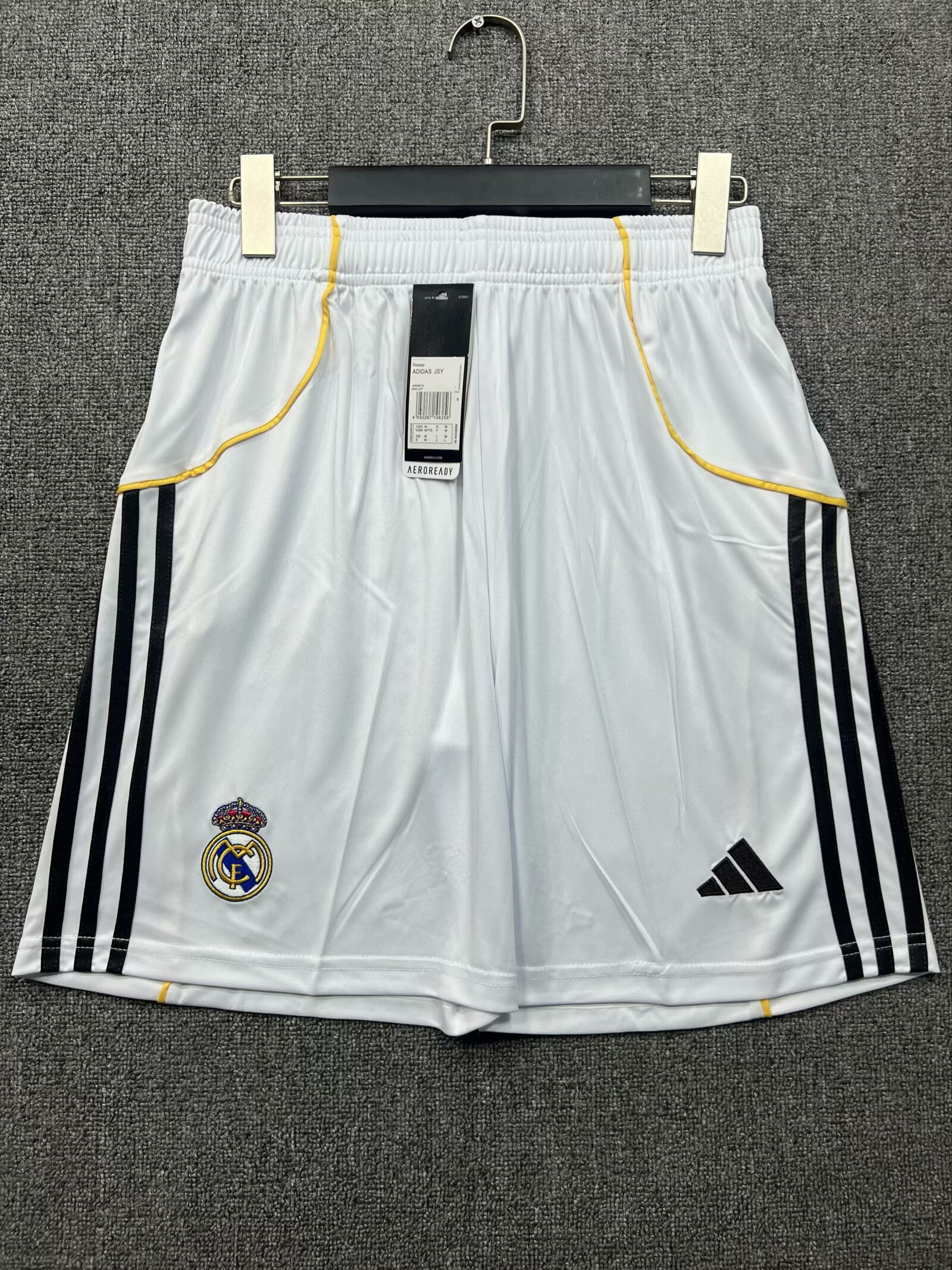 Fans Version 2526Real Madrid home shorts 