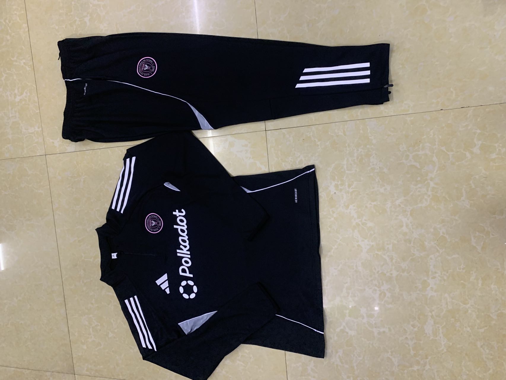 25/26Miami black Tracksuit kits