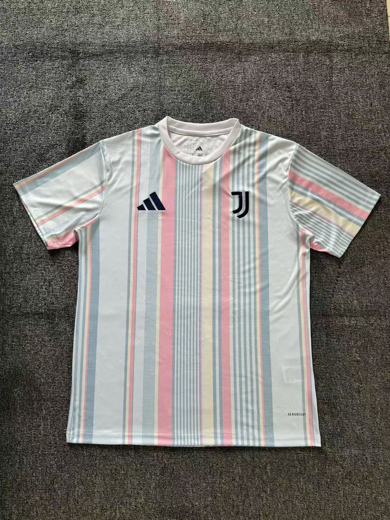 Fans Version 25/26 Juventus training uniform