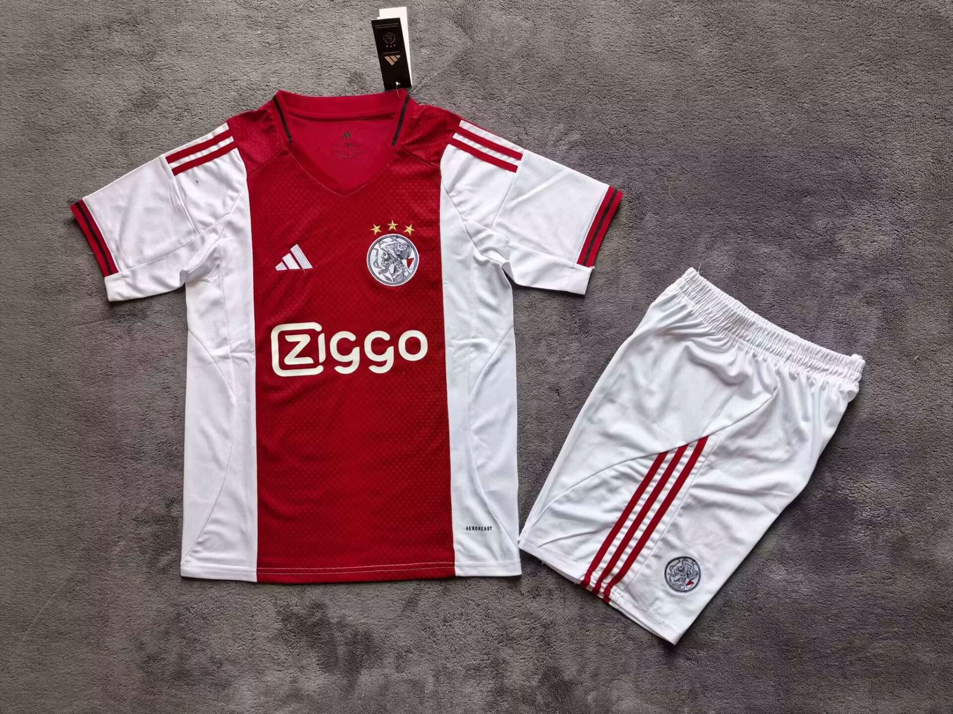 Adults kits 25/26 Ajax home