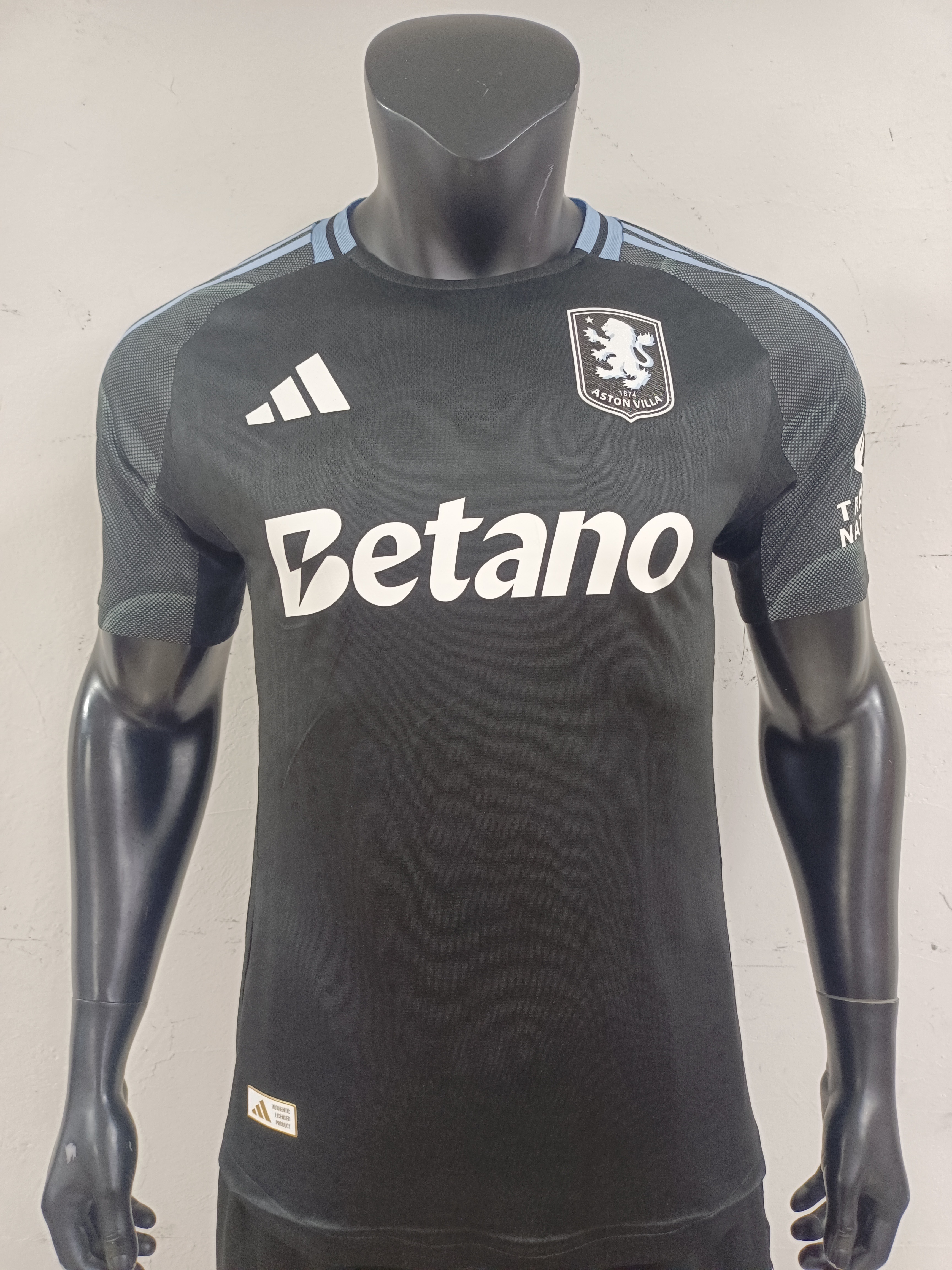 Player Version 25/26 Aston Villa away