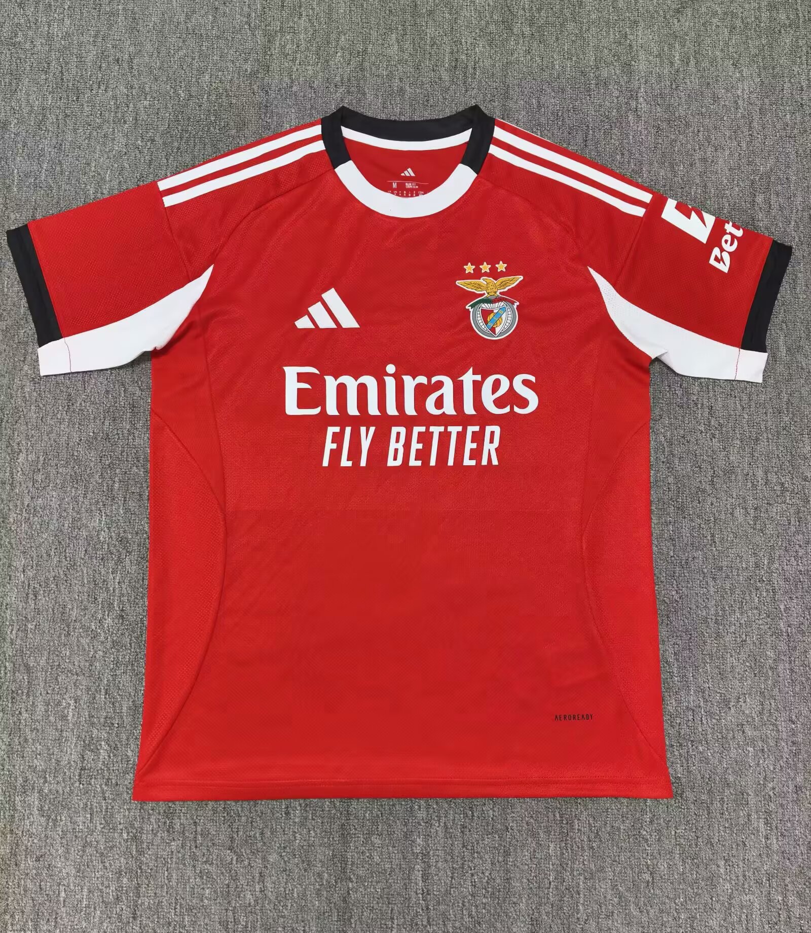 Fans Version 25/26 Benfica home
