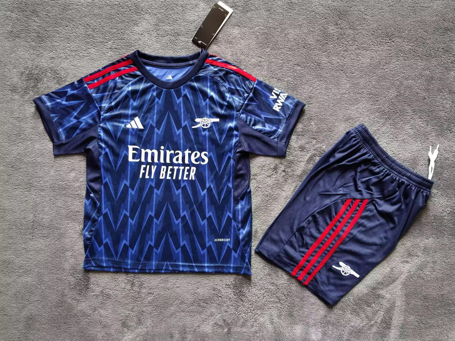 Kids kits 25/26 Arsenal away
