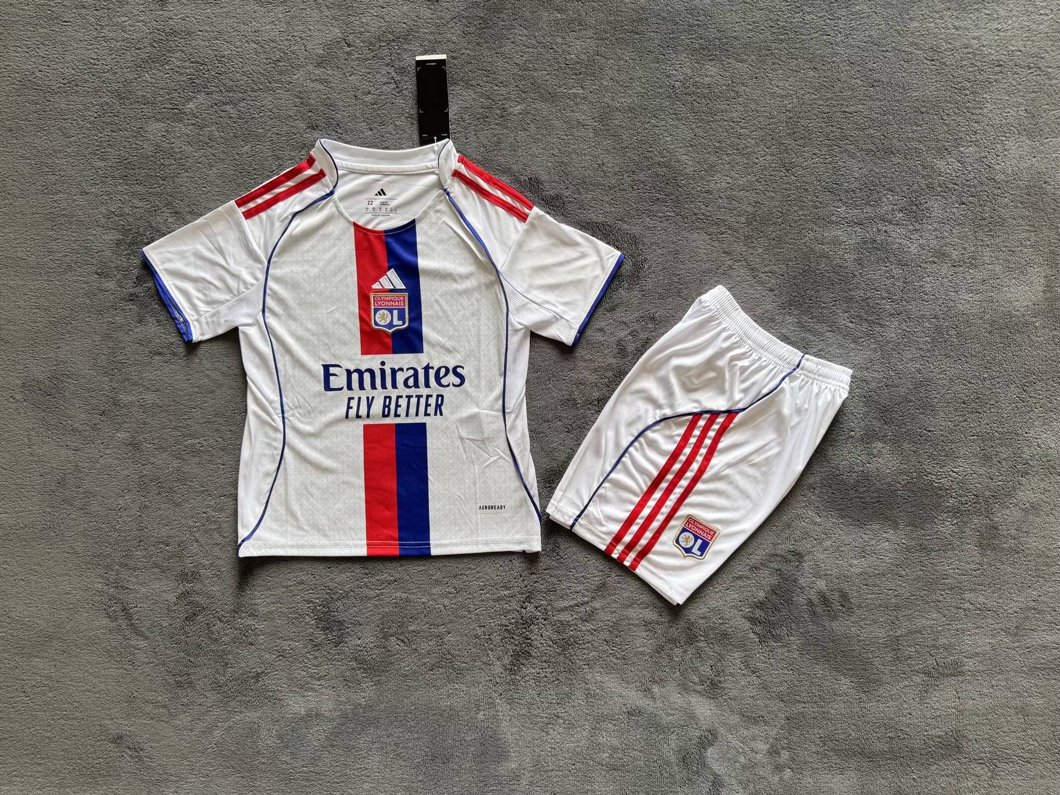 kids Kits 25/26 Lyon home