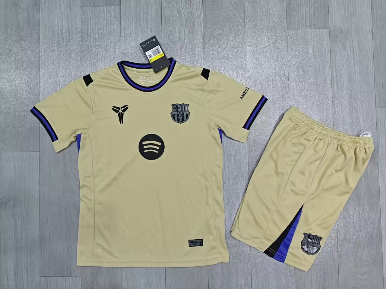 Kids kits 25/26 Barcelona away
