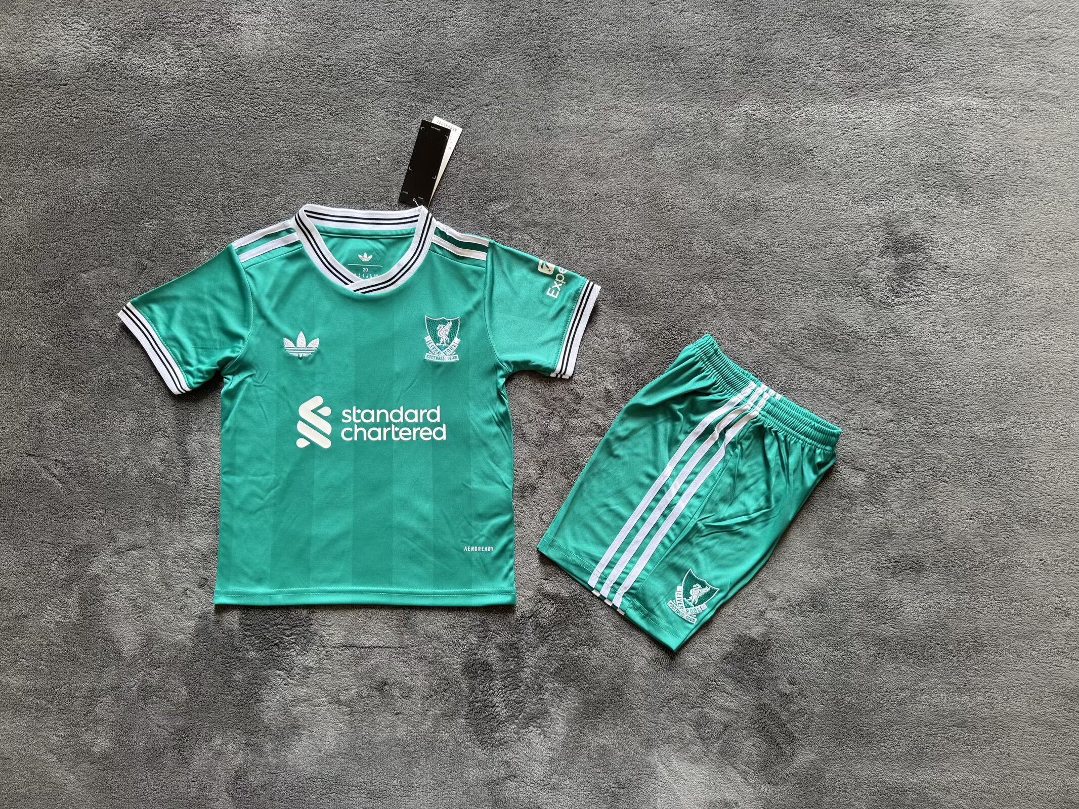 kids Kits 25/26 Liverpool second away