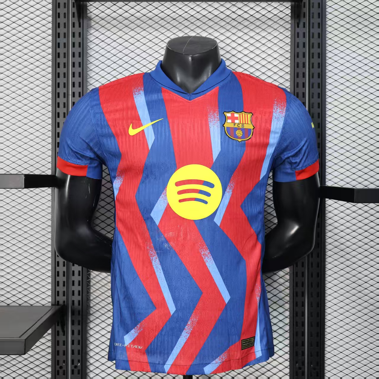 Player Version 25/26 Barcelona's second away
