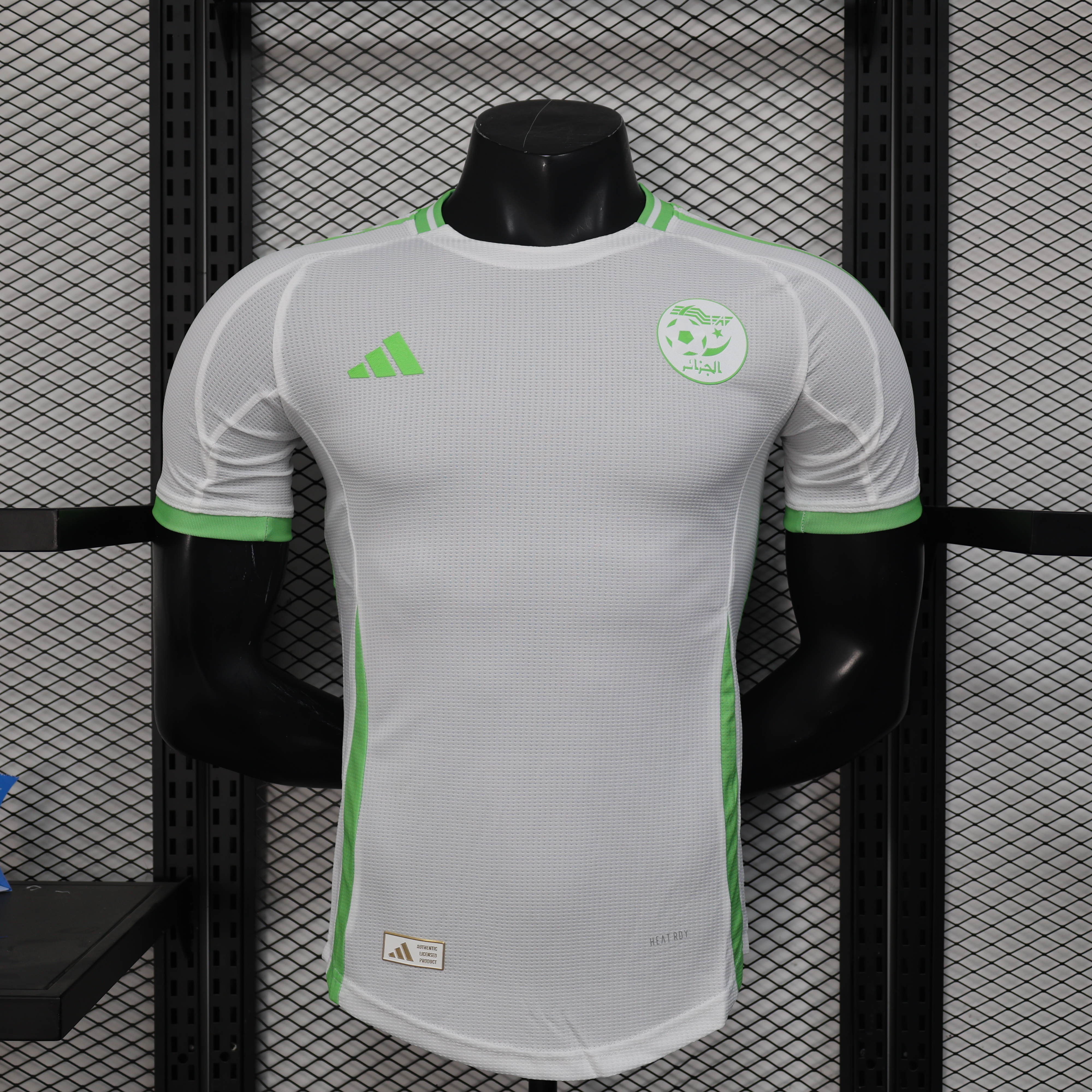 Player Version 25/26 Algeria White