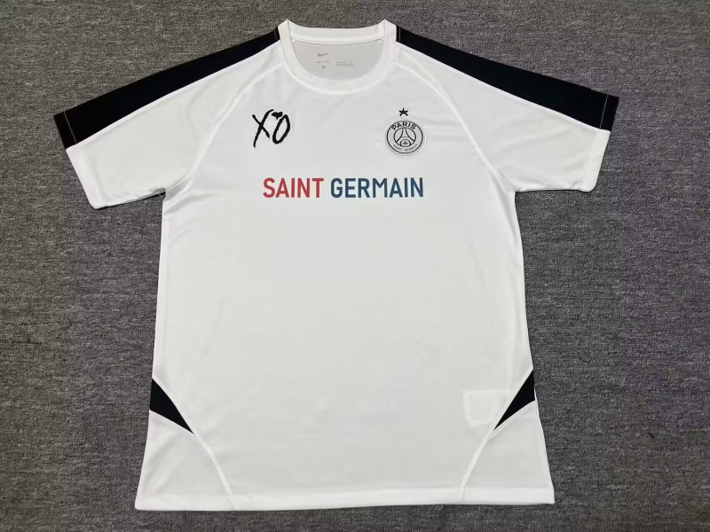 Fans Version 25/26 Paris Special