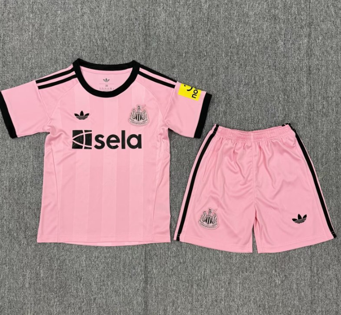 kids Kits 25/26  Newcastle United Goalkeeper