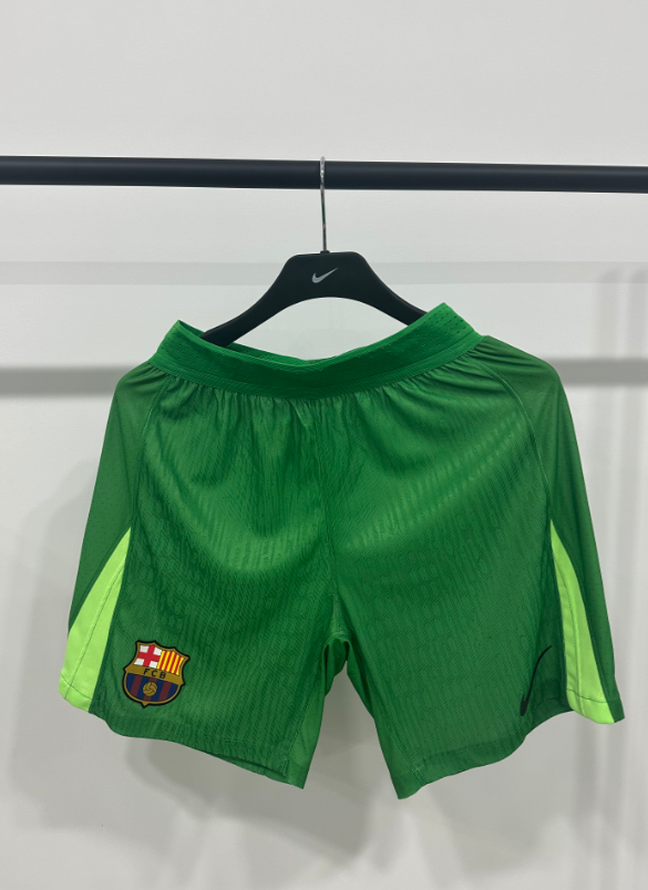 Player version 25/26 Barcelona goalkeeper uniform shorts