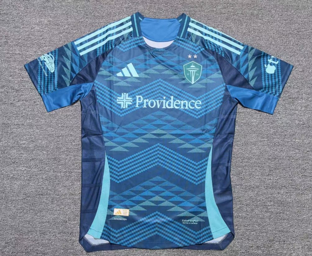 Fans Version 25/26 Seattle home