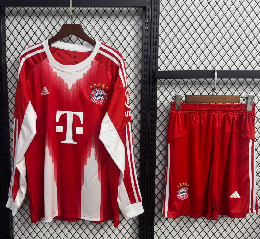  Adults kits 25/26 Bayern home long-sleeved